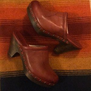 Frye Audra Clog, barely worn!